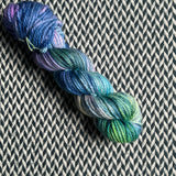 WATER LILIES -- Flushing Meadows bulky yarn -- ready to ship