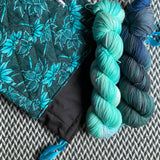 TROPICAL FLOWERS -- project bag -- ready to ship