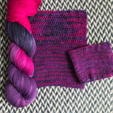 ORCHID MANTIS -- Times Square sock yarn -- ready to ship