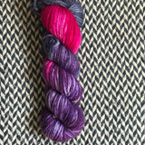 ORCHID MANTIS -- Flushing Meadows bulky weight yarn -- ready to ship