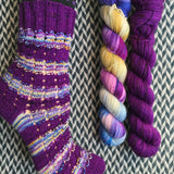 *Frontosa Striped Socks Pattern -- digital download