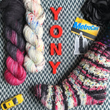 *Frontosa DK Socks Pattern -- digital download