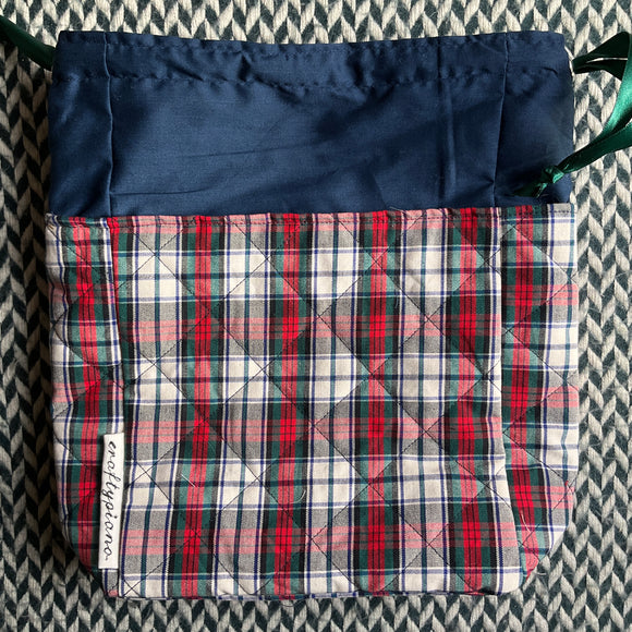 HEARTY PLAID -- project bag -- ready to ship