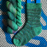 *Snake Skin Socks Pattern -- digital download