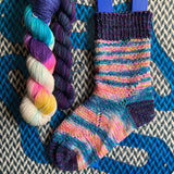 *Snake Skin Socks Pattern -- digital download