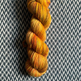 BUZZ ROLL -- Brooklyn Bridge worsted yarn -- ready to ship