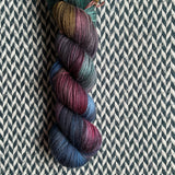 COVER BAND -- Brooklyn Bridge worsted yarn -- ready to ship