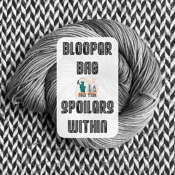 BLOOPER BAG L -- DK Weight 2 skeins -- ready to ship