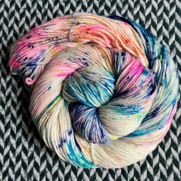 THE COLOR PARROT -- Greenwich Village DK merino yarn-- ready to ship