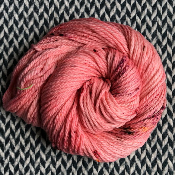 STRAWBERRY PATCH -- Flushing Meadows bulky weight yarn -- ready to ship